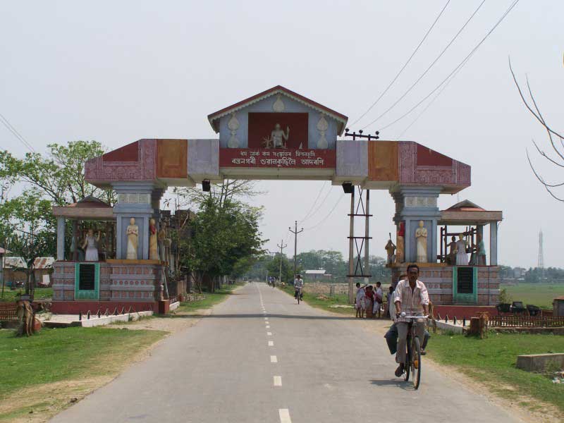entrance-of-sualkuchi